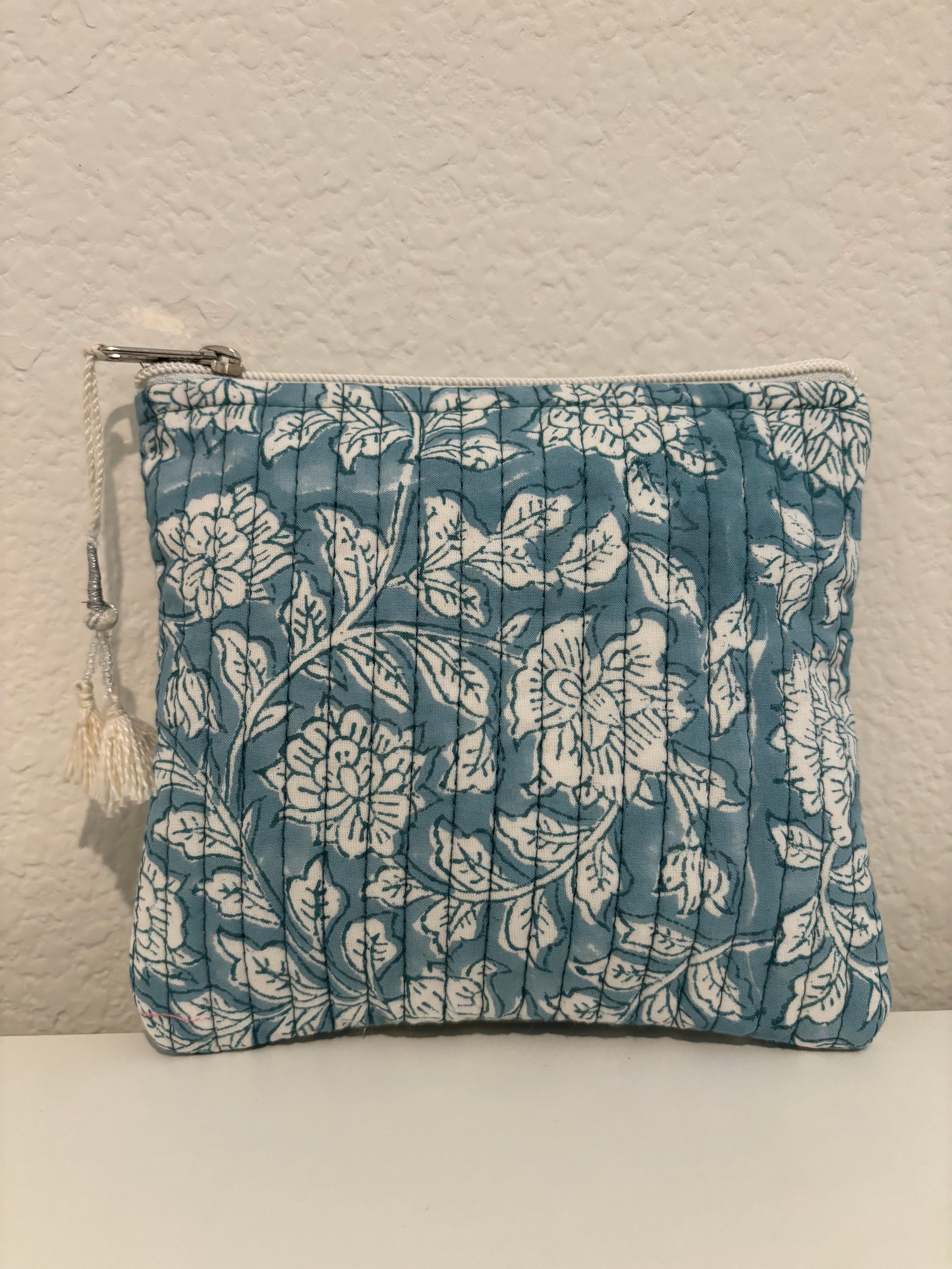 Daisy Travel Pouch